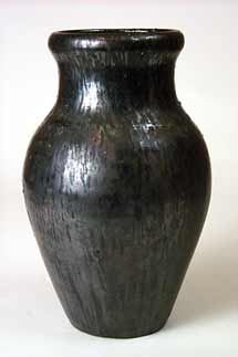 Old Dicker vase