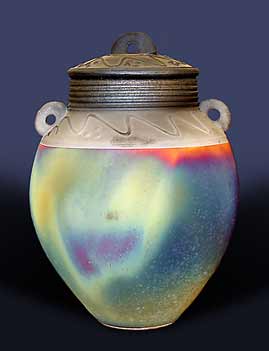 Wheeldon lugged lidded jar