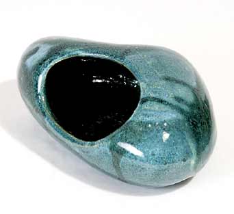 Tremaen pebble pot